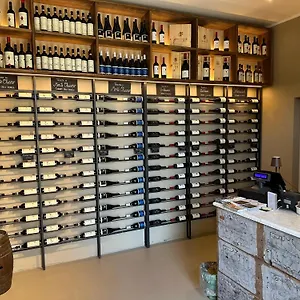 And Wine Al Castello Alojamento de Acomodação e Pequeno-almoço